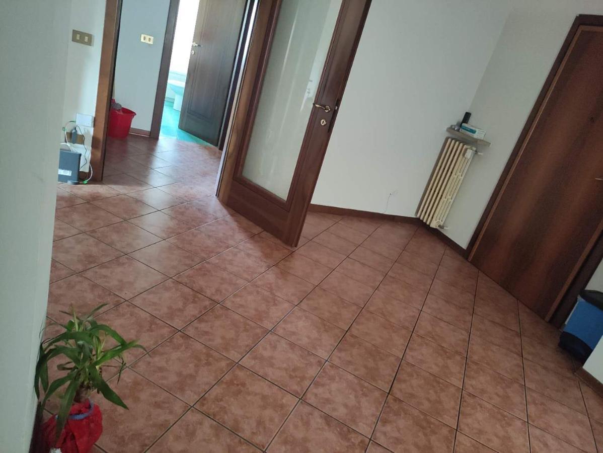 简约单人房间simple Single Room เมสเตร ภายนอก รูปภาพ